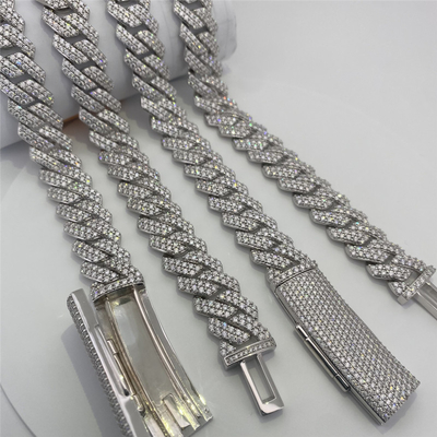 OEM Diamond Cuban Link Necklace Miami Cuban Chain Link Environmental Friendly